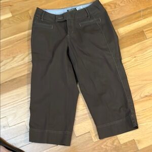 Eddie Bauer Brown Capris